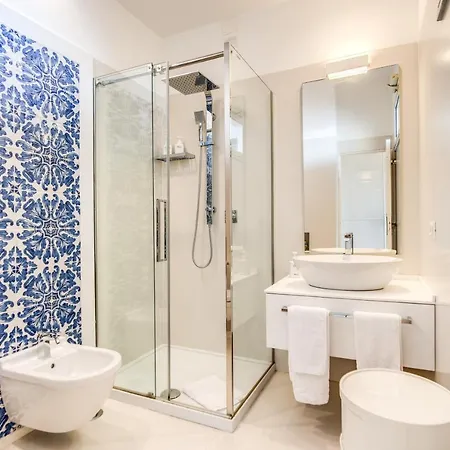 Posea Collection Tre Archi